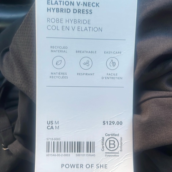 NWT Athleta Elation V Neck Hybrid Dress. Black. Medium - Picture 6 of 6